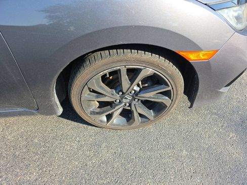 Used 2019 Honda Civic Sport image 10