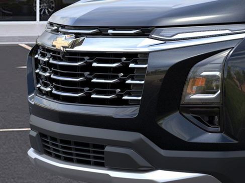 New 2026 Chevrolet Equinox LT w/ Convenience Package II image 13