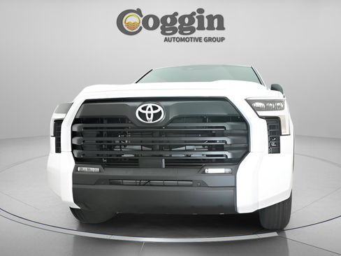 New 2026 Toyota Tundra SR5 w/ SR5 Convenience Package image 31