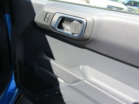 New 2025 Ford Bronco Badlands image 24