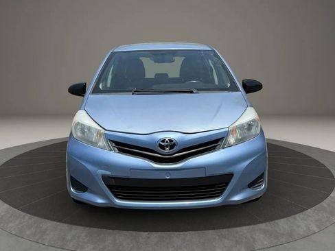 Used 2014 Toyota Yaris LE FWD image 2