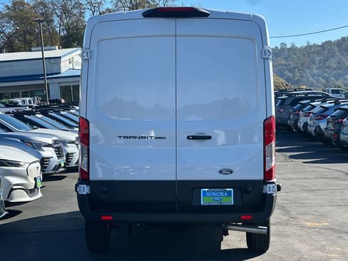 New 2026 Ford Transit 250 148 Medium Roof w/ Load Area Protection Package image 6