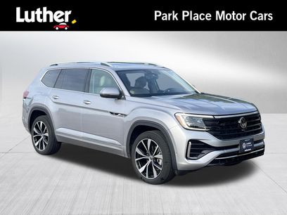 Certified 2024 Volkswagen Atlas SEL Premium R-Line