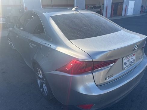 Used 2019 Lexus IS 300 F Sport image 8