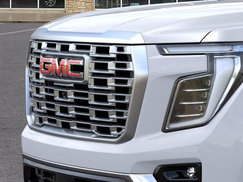 New 2026 GMC Yukon XL Denali w/ Denali Reserve Package image 13