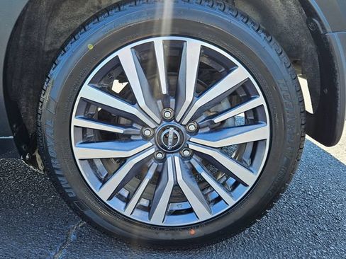 Used 2023 Nissan Kicks SV FWD image 27