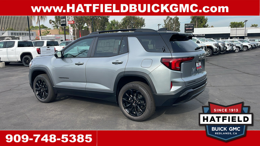 New 2027 GMC Terrain Elevation w/ Elevation Premium Package FWD image 3