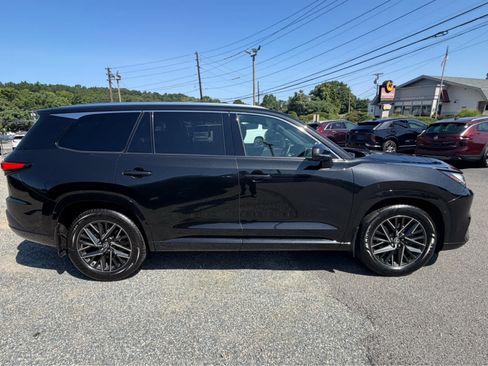 Used 2024 Lexus TX 350 AWD w/ Technology Package image 7