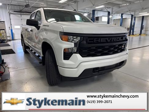 Used 2023 Chevrolet Silverado 1500 Custom image 27