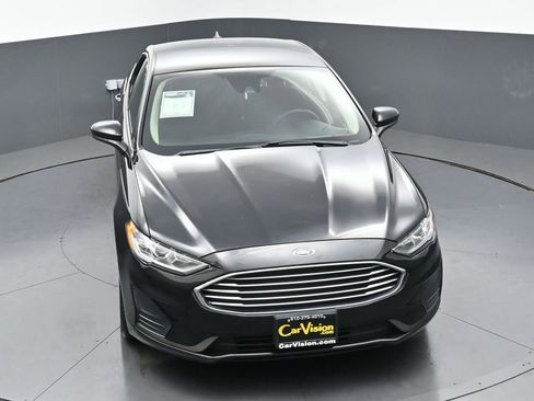 Used 2020 Ford Fusion SE FWD image 38