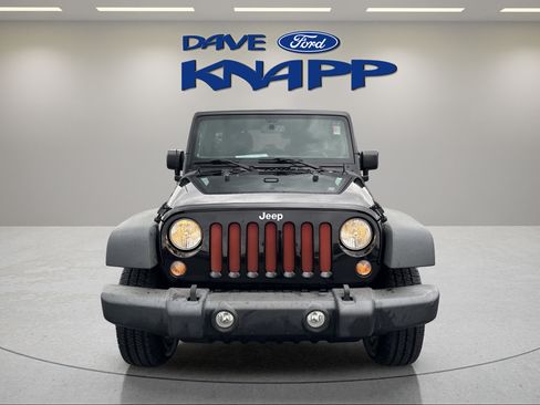 Used 2017 Jeep Wrangler Unlimited Sport w/ Quick Order Package 24S AWD/4WD image 2