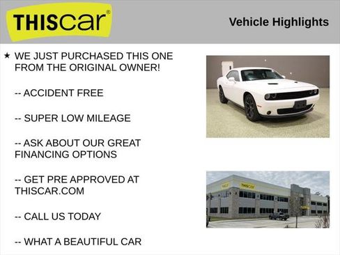 Used 2020 Dodge Challenger SXT w/ Blacktop Package image 9