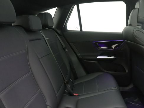 New 2026 Mercedes-Benz GLC 300 image 10