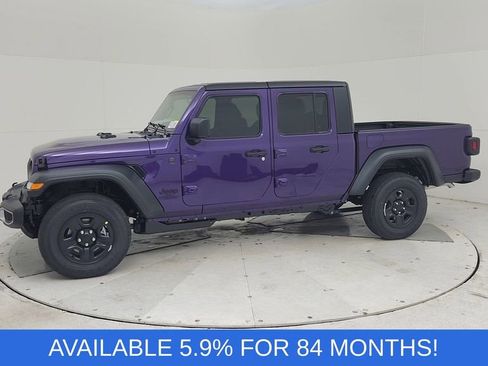 New 2026 Jeep Gladiator Sport image 6