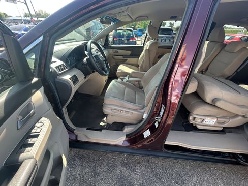 Used 2012 Honda Odyssey EX image 7