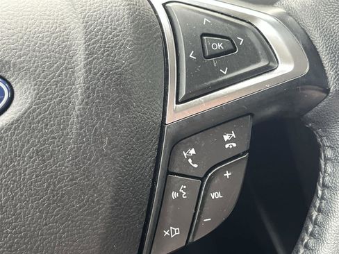 Used 2023 Ford Edge SEL image 28