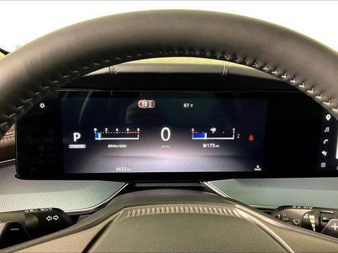 Certified 2026 Nissan Murano Platinum w/ Cargo Package AWD/4WD image 13