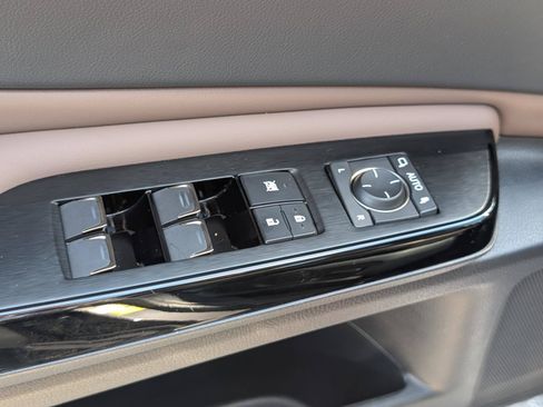 Certified 2025 Lexus ES 350 w/ Premium Package FWD image 20
