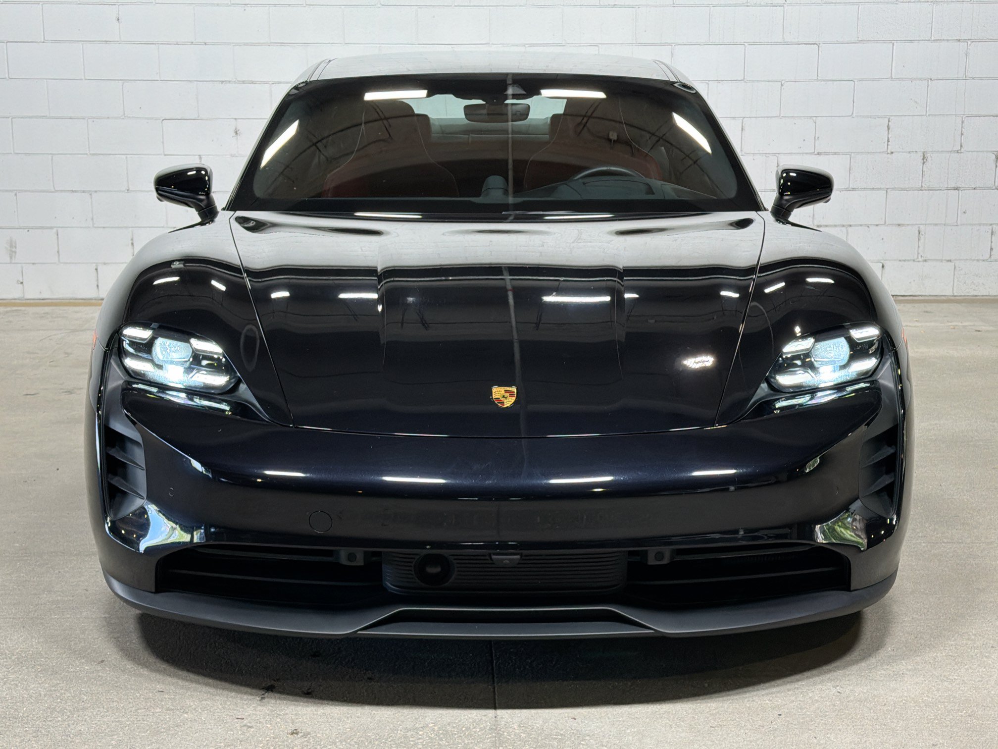 Certified 2023 Porsche Taycan GTS AWD/4WD image 9