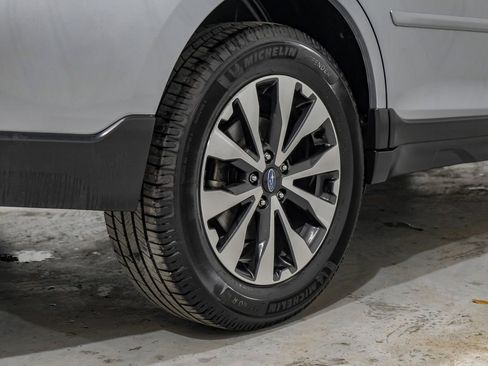 Used 2017 Subaru Outback 3.6R Limited AWD/4WD image 60