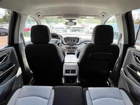 Used 2022 GMC Terrain SLE w/ Driver Convenience Package FWD image 40