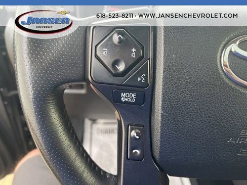 Used 2021 Toyota 4Runner Venture w/ Moonroof Package AWD/4WD image 21