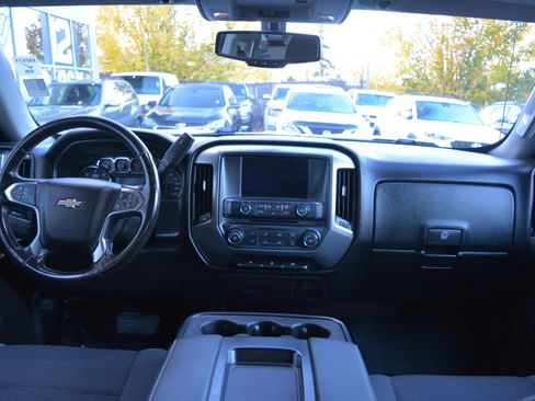Used 2018 Chevrolet Silverado 1500 LT image 14
