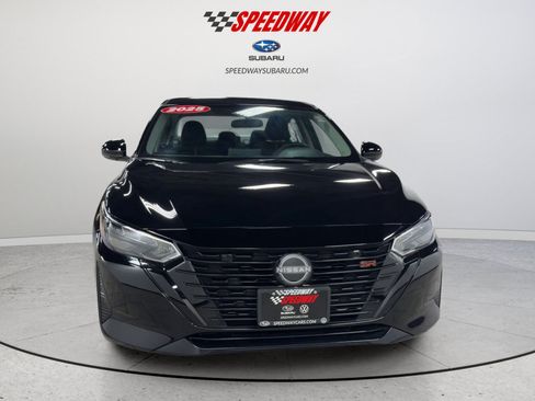 Used 2025 Nissan Sentra SR w/ Midnight Edition FWD image 13