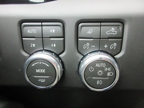 New 2026 GMC Sierra 3500 AT4 image 18