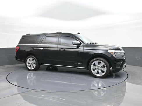 Used 2024 Ford Expedition Max Platinum RWD image 17