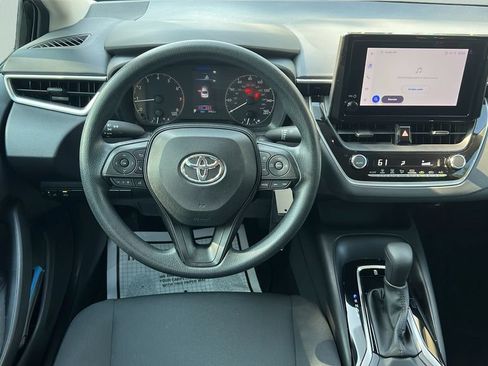 Used 2024 Toyota Corolla LE FWD image 11