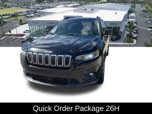 Certified 2022 Jeep Cherokee Latitude Lux FWD image 3
