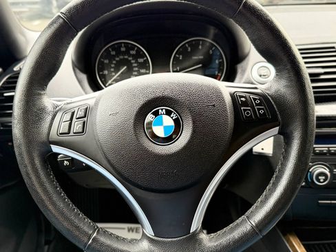 Used 2011 BMW 128i Convertible RWD image 19