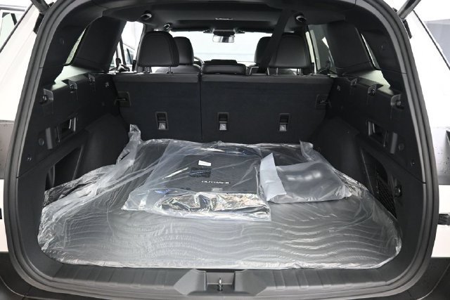 New 2026 Subaru Outback Premium AWD/4WD image 17