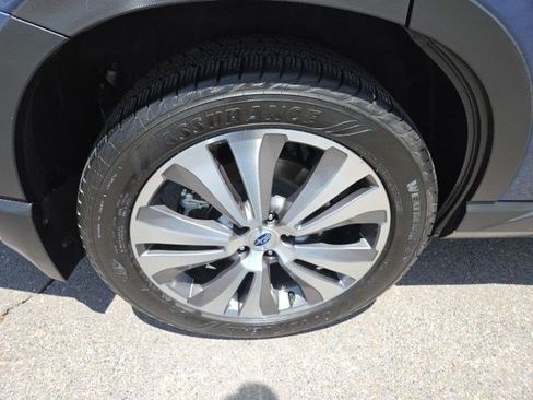 Used 2021 Subaru Ascent Limited w/ Technology Package AWD/4WD image 24