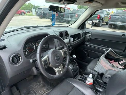Used 2014 Jeep Patriot Limited FWD image 8