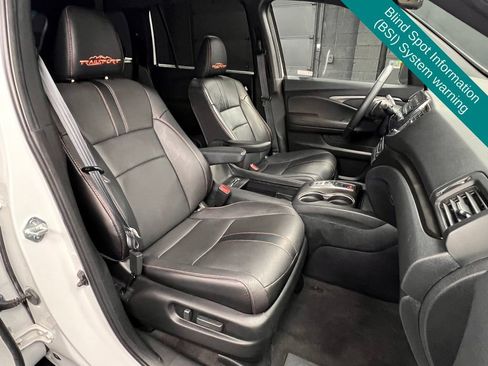 Used 2023 Honda Passport TrailSport image 8