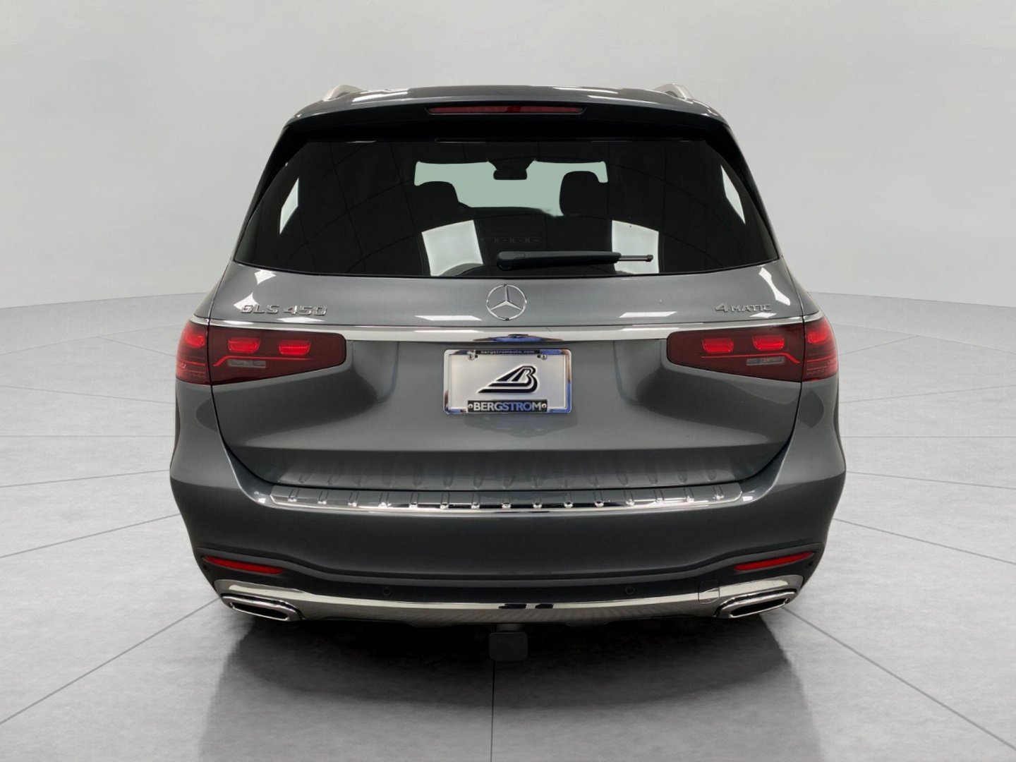New 2026 Mercedes-Benz GLS 450 4MATIC image 5