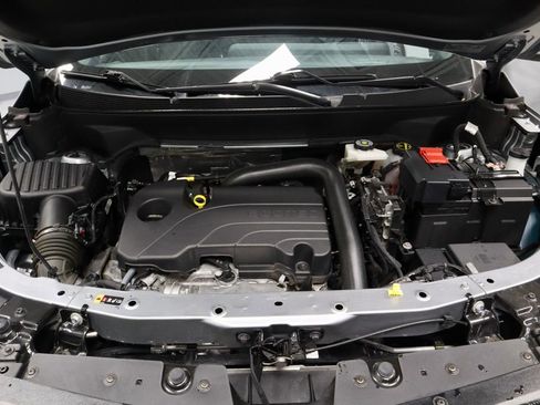 Used 2025 Chevrolet Equinox LT image 18