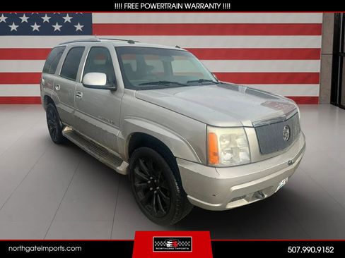 Used 2005 Cadillac Escalade AWD image 1