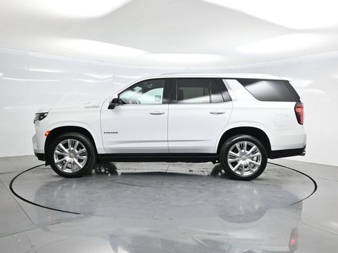 Used 2022 Chevrolet Tahoe High Country w/ Premium Package 2 AWD/4WD image 50