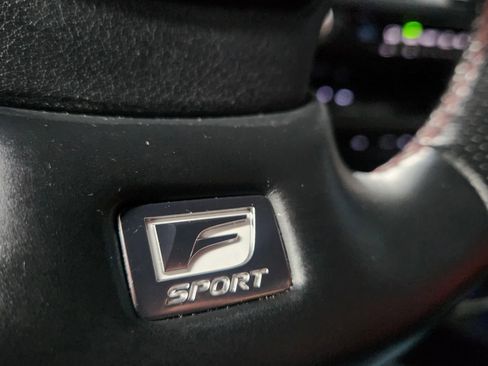 Used 2019 Lexus UX 200 F Sport image 31