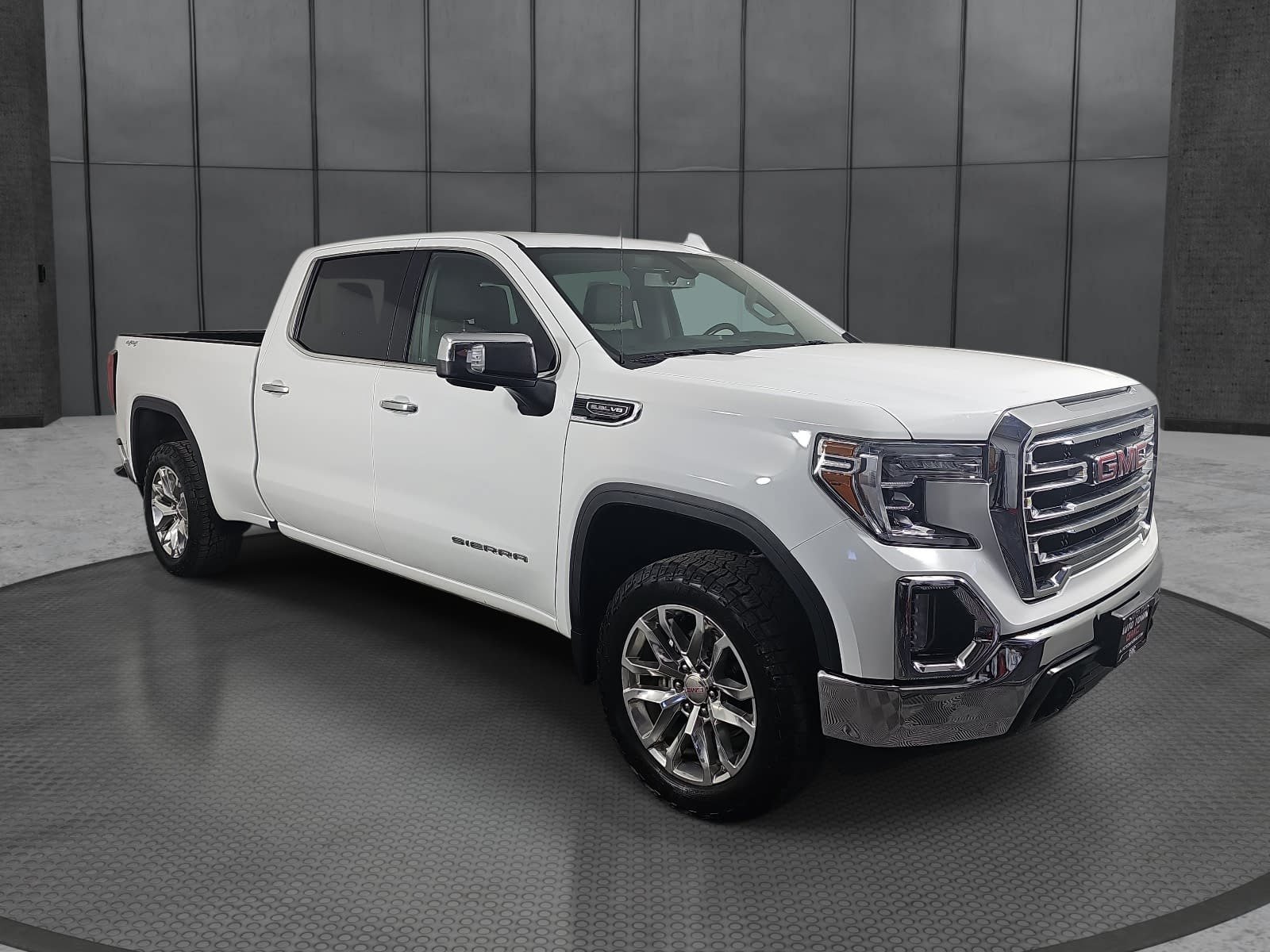 Used 2021 GMC Sierra 1500 SLT w/ SLT Premium Package AWD/4WD image 3