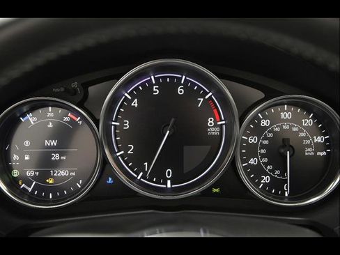 Certified 2024 MAZDA MX-5 Miata Club RWD image 9