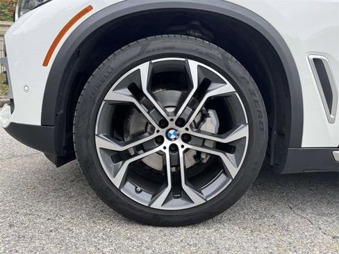Used 2023 BMW X5 xDrive40i w/ Executive Package image 10