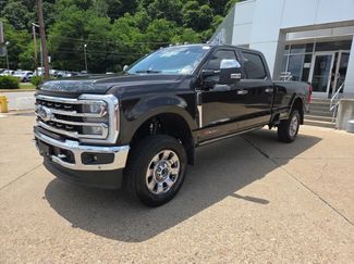 Used 2024 Ford F350 King Ranch w/ Chrome Package AWD/4WD video 3