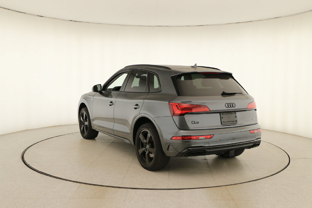 Certified 2023 Audi Q5 2.0T Premium Plus AWD/4WD image 4