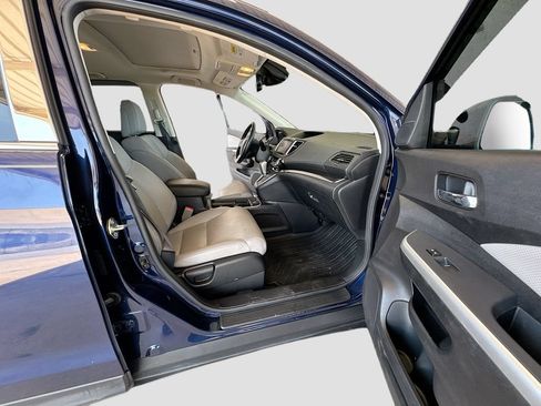 Used 2016 Honda CR-V Touring image 28