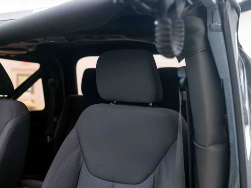Used 2013 Jeep Wrangler Sport AWD/4WD image 54