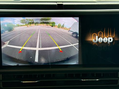 Used 2024 Jeep Wrangler Unlimited Sport AWD/4WD image 29
